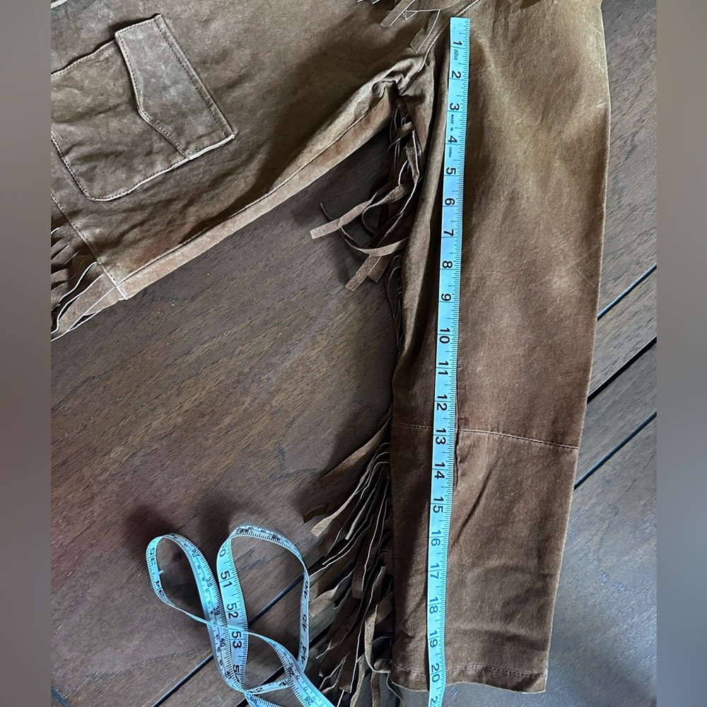 Women's Brown Suede Fringe Leather Jacket - Picture 7 of 7